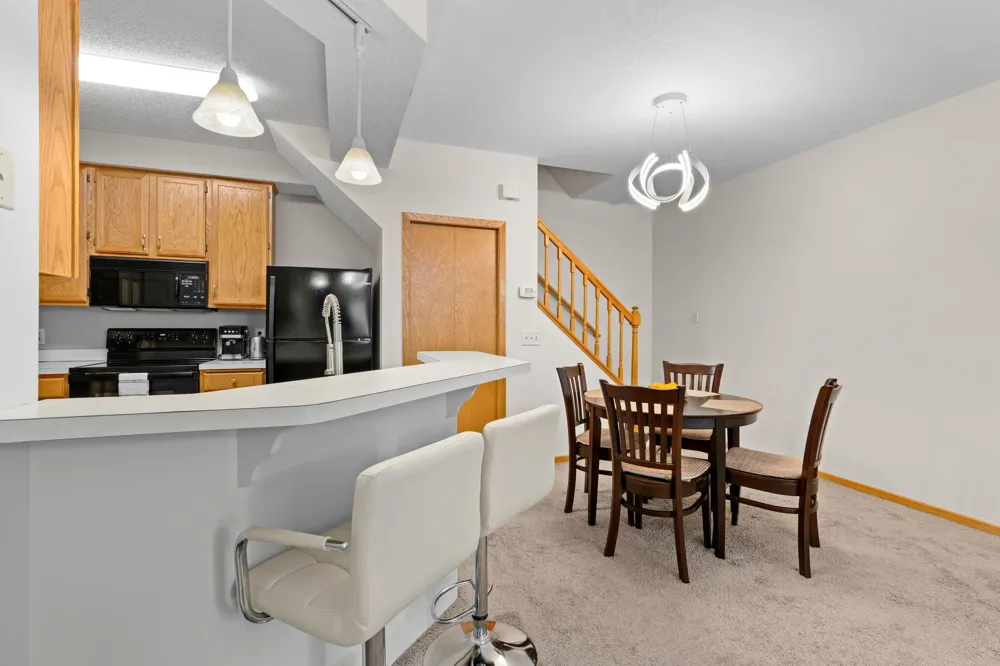 15309 Greenhaven Lane #109 Burnsville, MN 55306