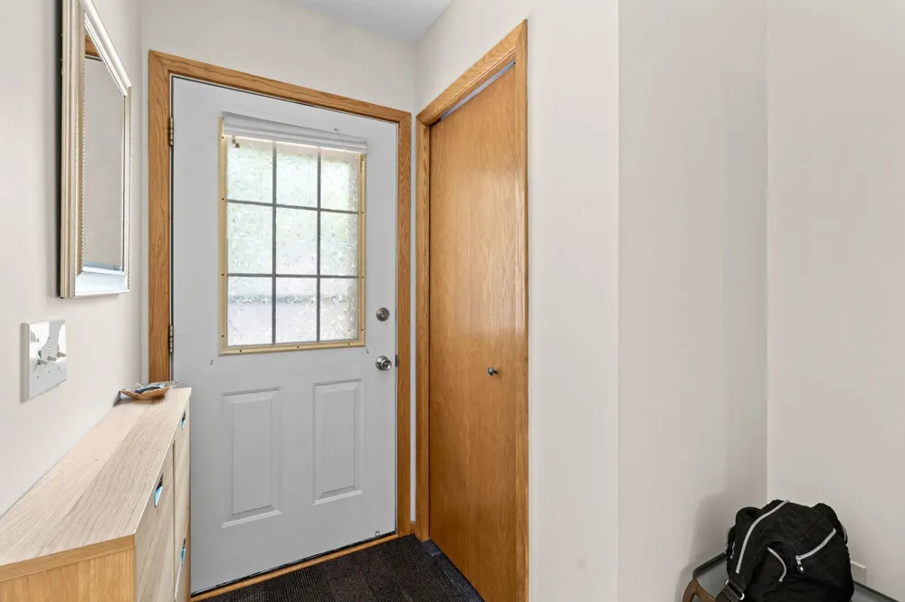 15309 Greenhaven Lane #109 Burnsville, MN 55306