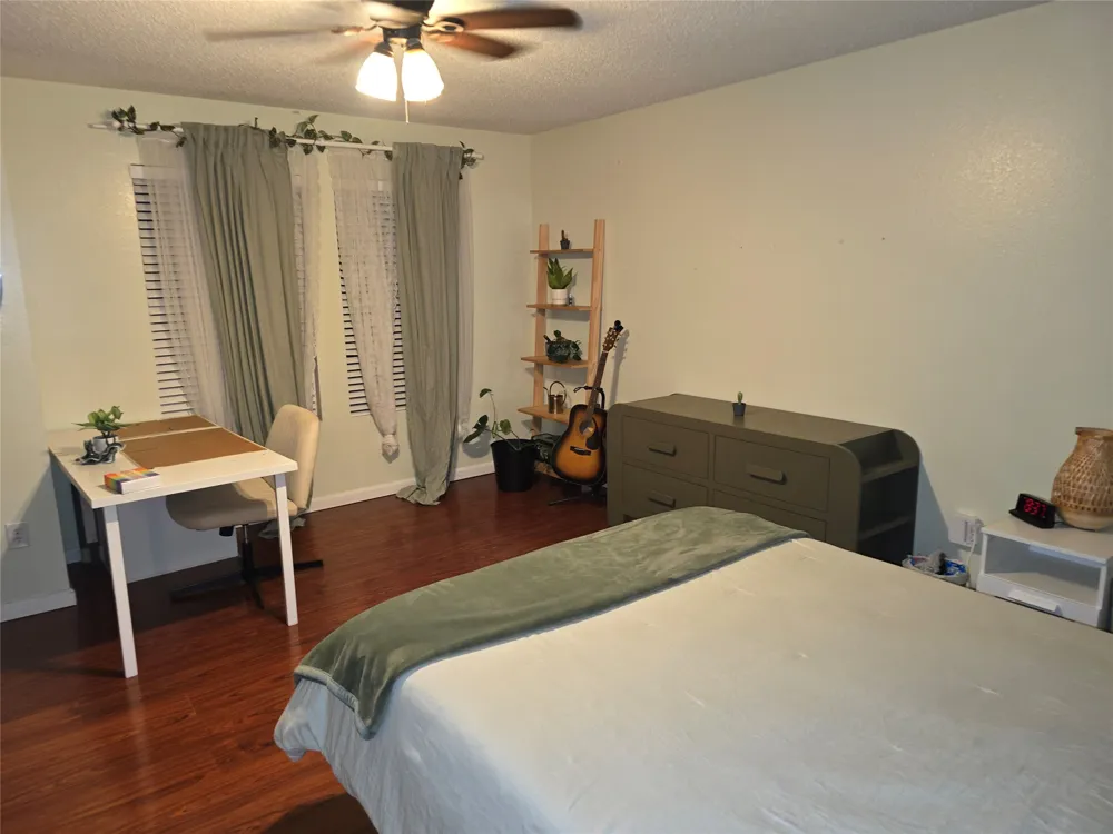 3813 Summer Hill Drive Balch Springs, TX 75180