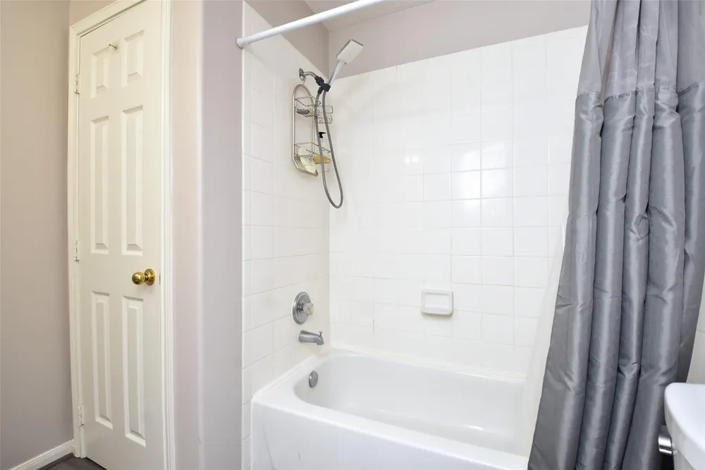 2710 Grants Lake Boulevard #K5 Sugar Land, TX 77479