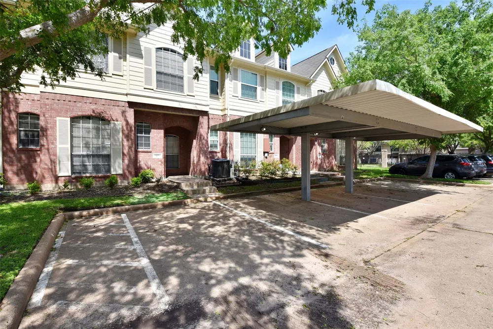 2710 Grants Lake Boulevard #K5 Sugar Land, TX 77479