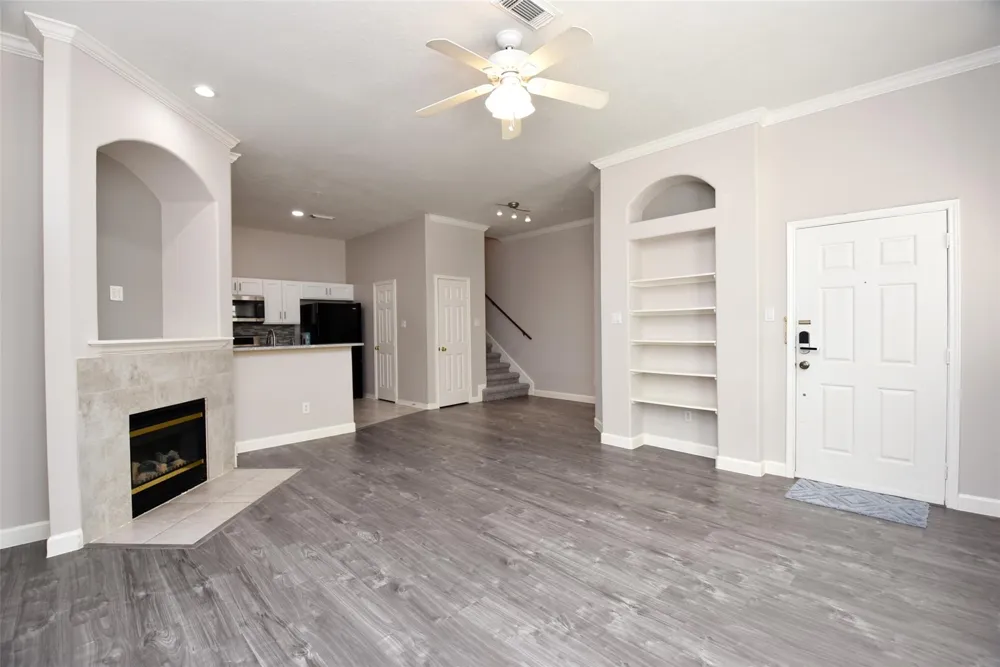 2710 Grants Lake Boulevard #K5 Sugar Land, TX 77479