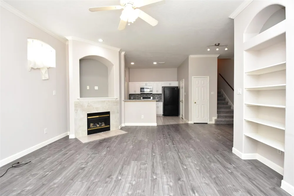 2710 Grants Lake Boulevard #K5 Sugar Land, TX 77479