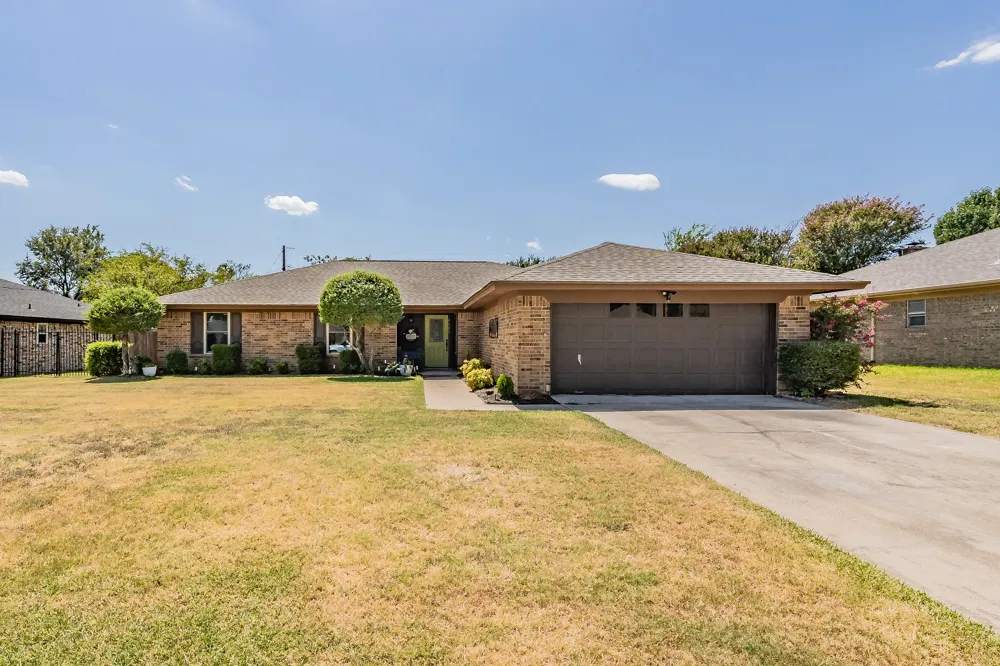 2029 Normandy Drive Hurst, TX 76054