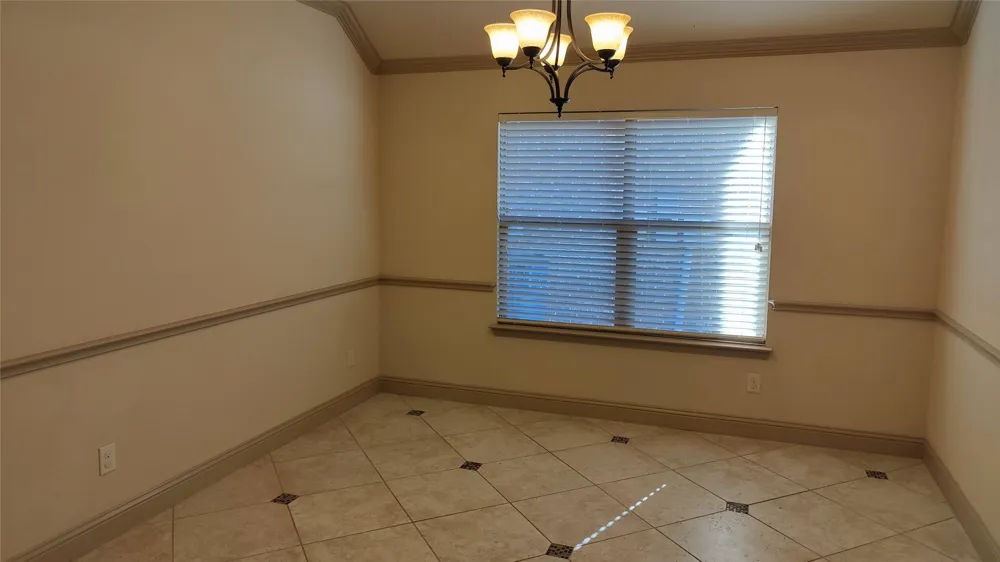 113 Chelsea Court Lewisville, TX 75067