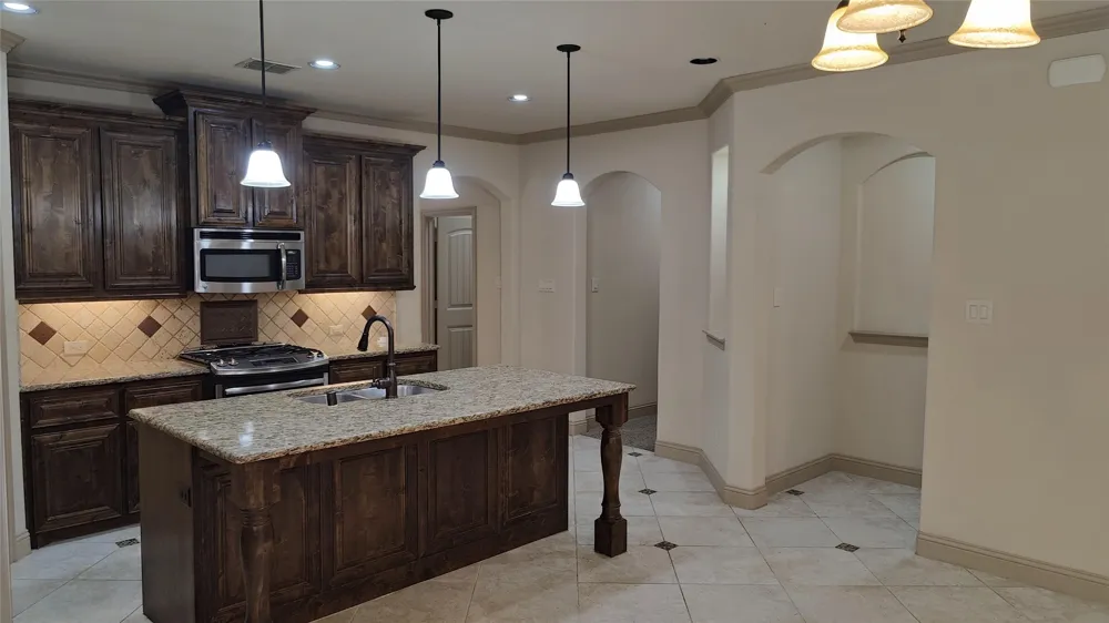 113 Chelsea Court Lewisville, TX 75067