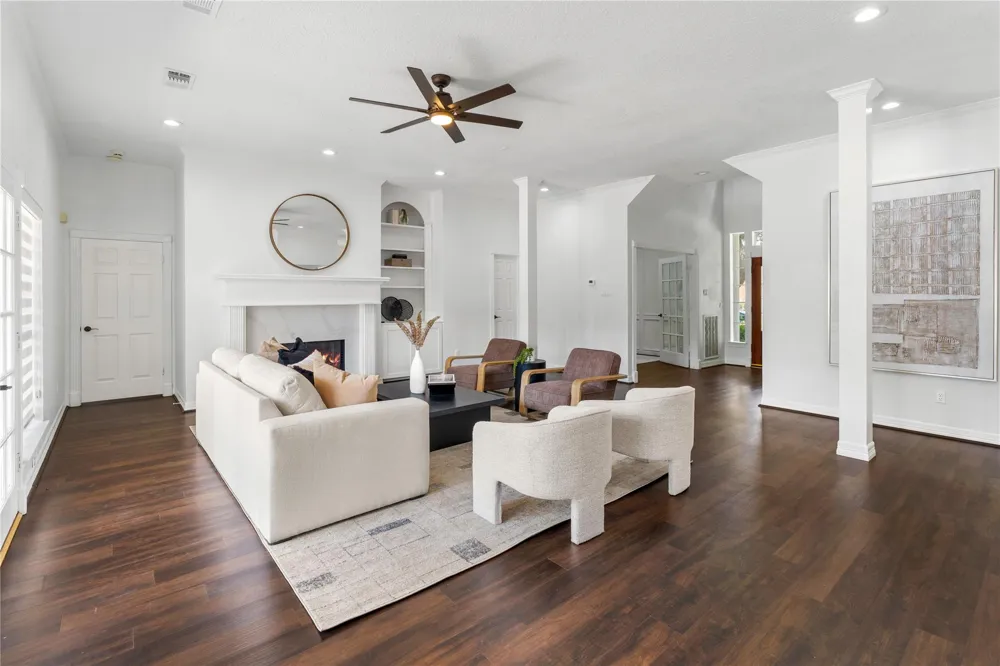 1221 Wedgewood Drive Sugar Land, TX 77478