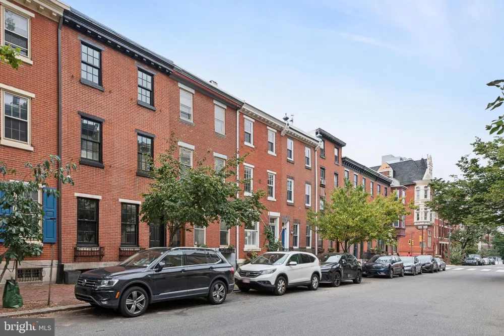 2218 LOCUST STREET Philadelphia, PA 19103