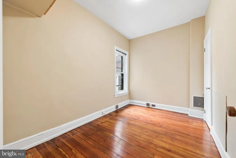 2218 LOCUST STREET Philadelphia, PA 19103