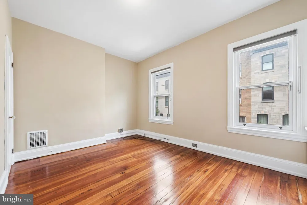 2218 LOCUST STREET Philadelphia, PA 19103