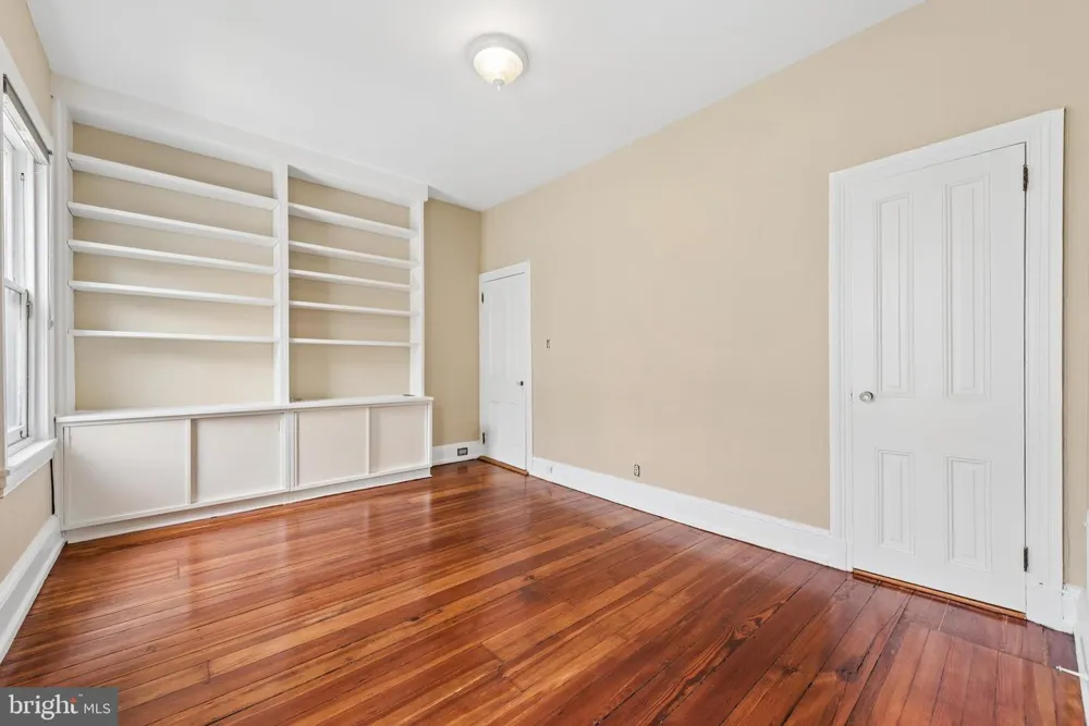 2218 LOCUST STREET Philadelphia, PA 19103