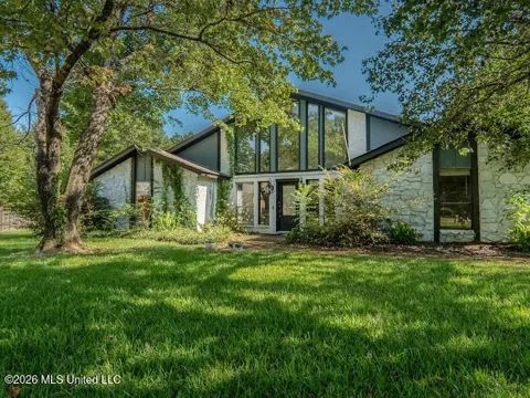 201 Country Cove Circle