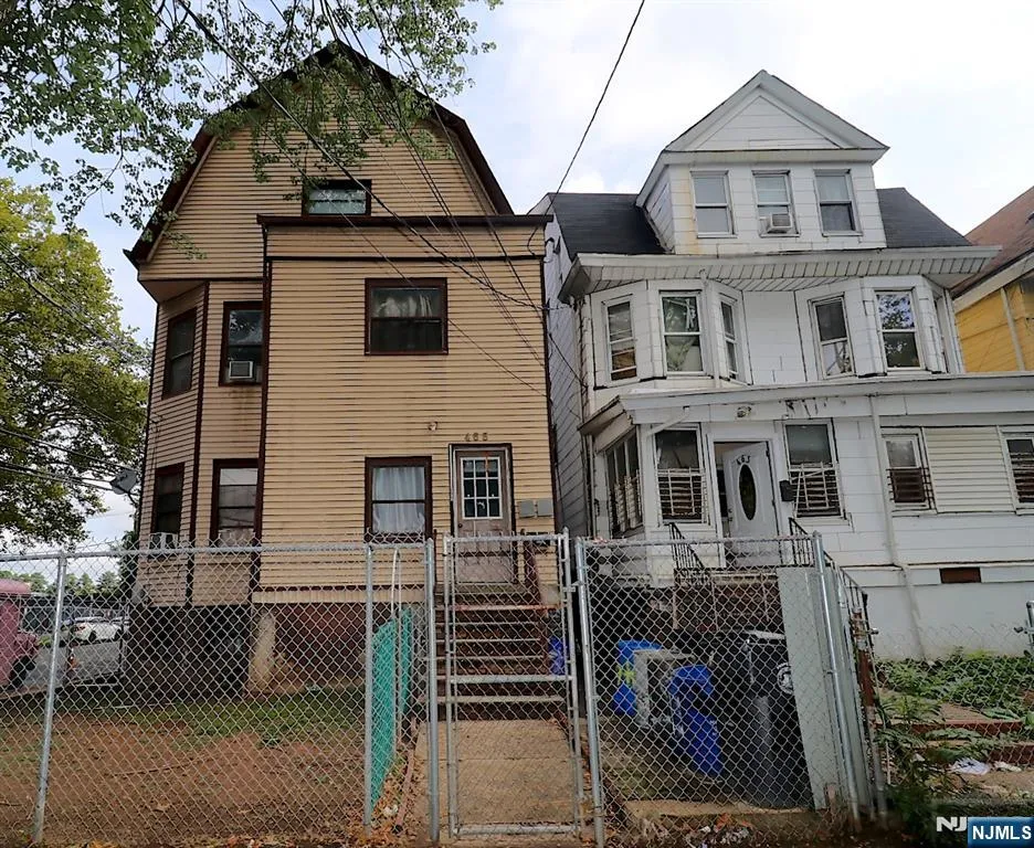 465 4th Avenue Newark, NJ 07107