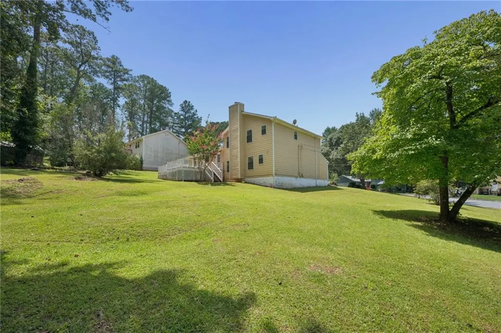 4390 Valley Brook Lane College Park, GA 30349