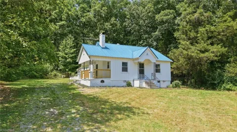 2128 Old Nc Highway 109