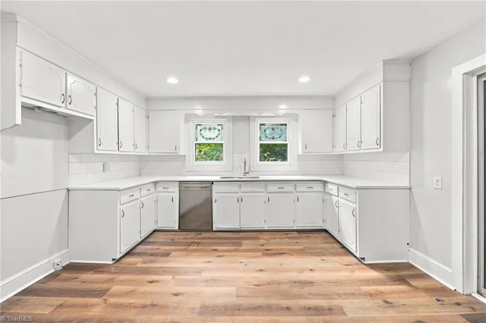 2128 Old Nc Highway 109 Lexington, NC 27292