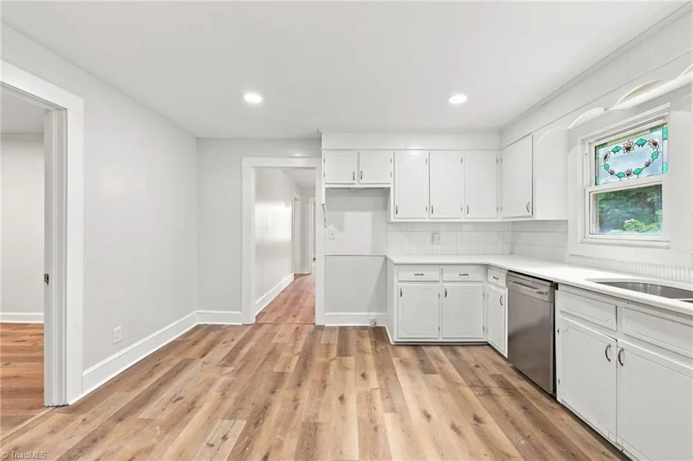 2128 Old Nc Highway 109 Lexington, NC 27292