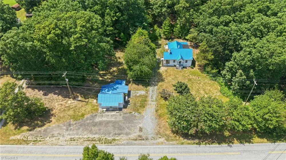 2128 Old Nc Highway 109 Lexington, NC 27292