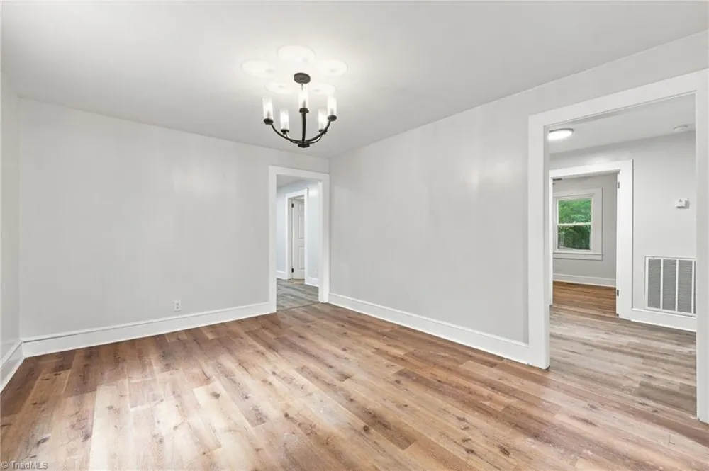 2128 Old Nc Highway 109 Lexington, NC 27292