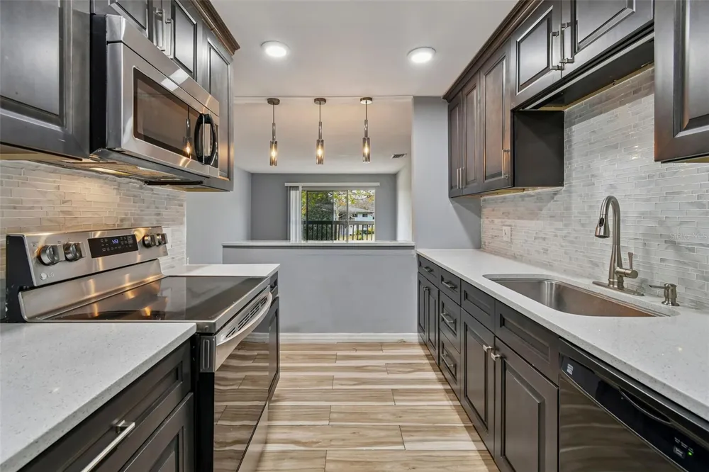 1695 LEE ROAD #E215 Winter Park, FL 32789