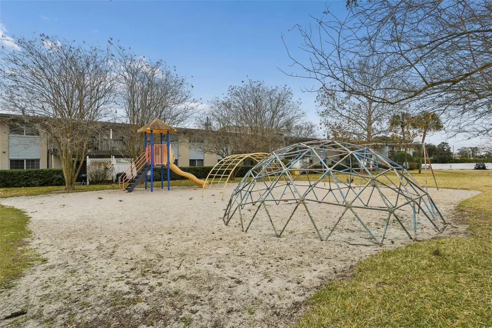 1695 LEE ROAD #E215 Winter Park, FL 32789