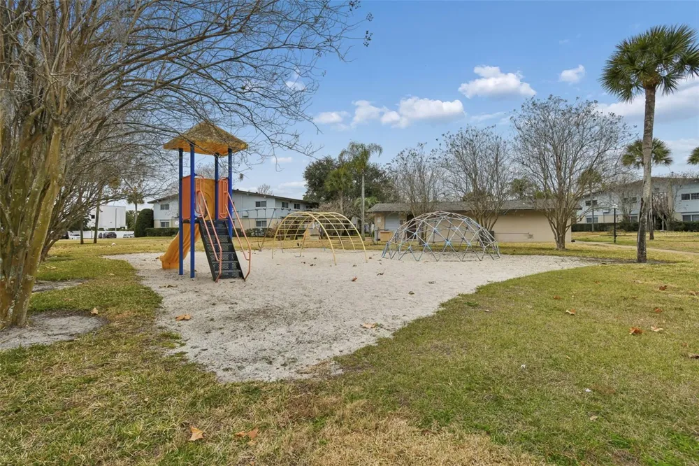 1695 LEE ROAD #E215 Winter Park, FL 32789