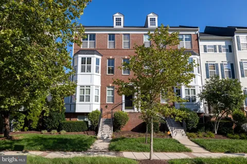 5526 CAPITAL GATEWAY DRIVE #406