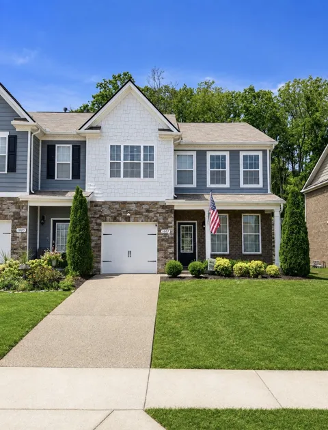 1007 Alderwood Cir