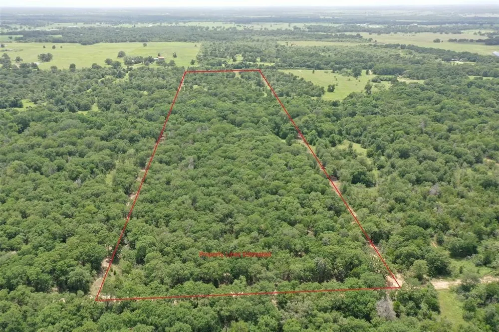 1210 County Road 302 Rockdale, TX 76567