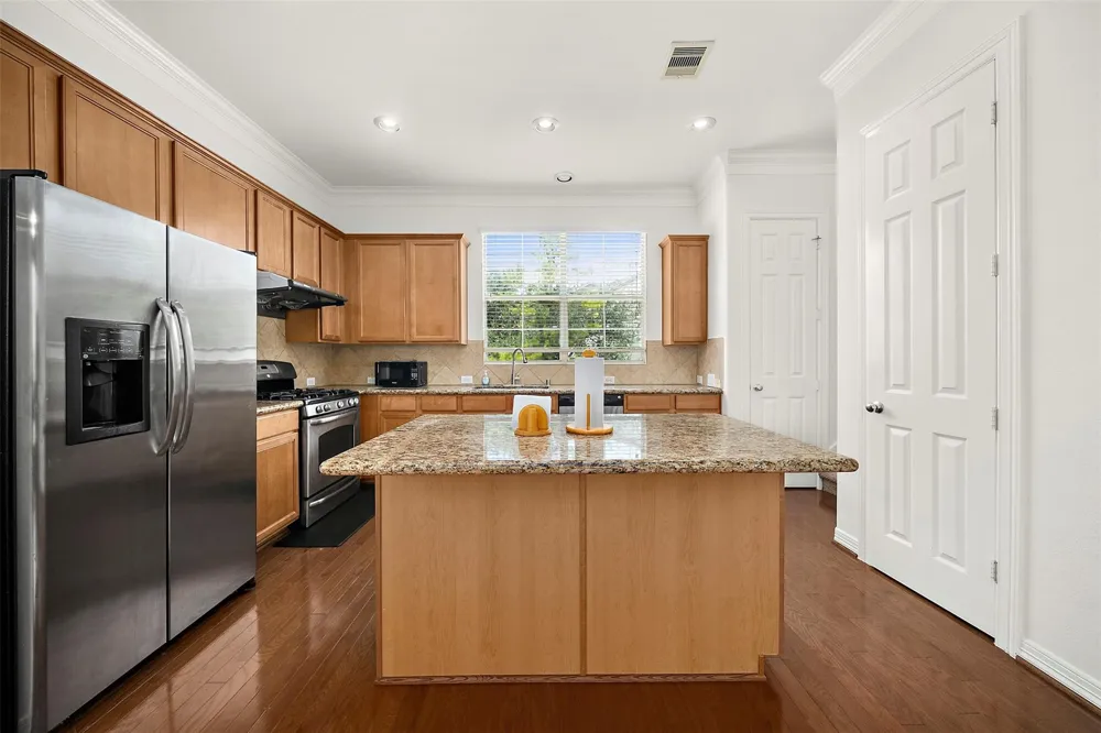 3113 Clearview Circle Houston, TX 77025