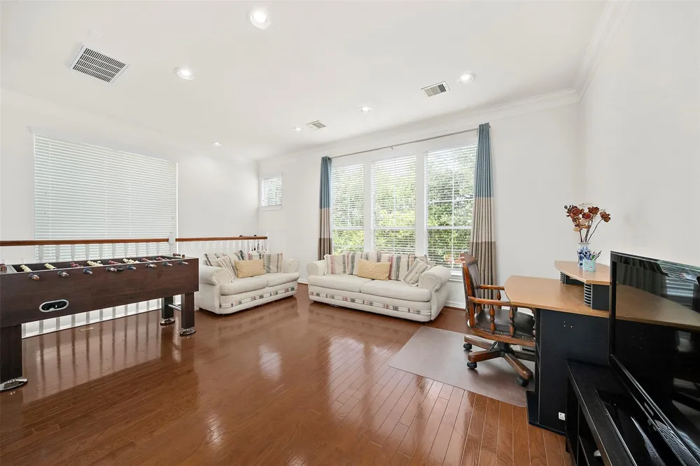 3113 Clearview Circle Houston, TX 77025
