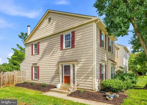 7556 BLANFORD COURT