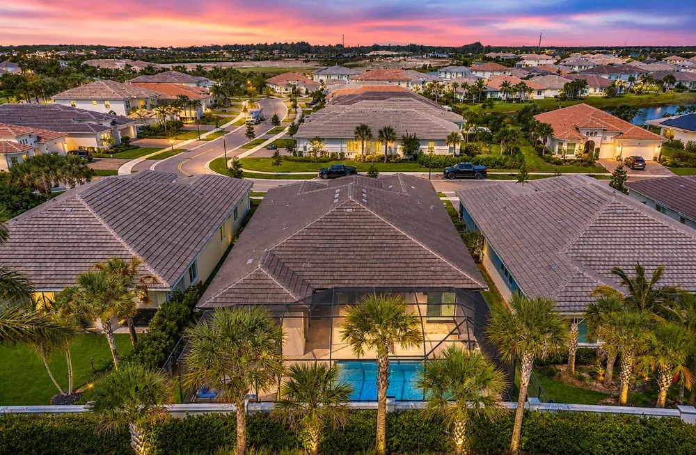 12172 Waterstone Circle Palm Beach Gardens, FL 33412