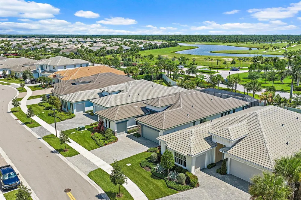 12172 Waterstone Circle Palm Beach Gardens, FL 33412