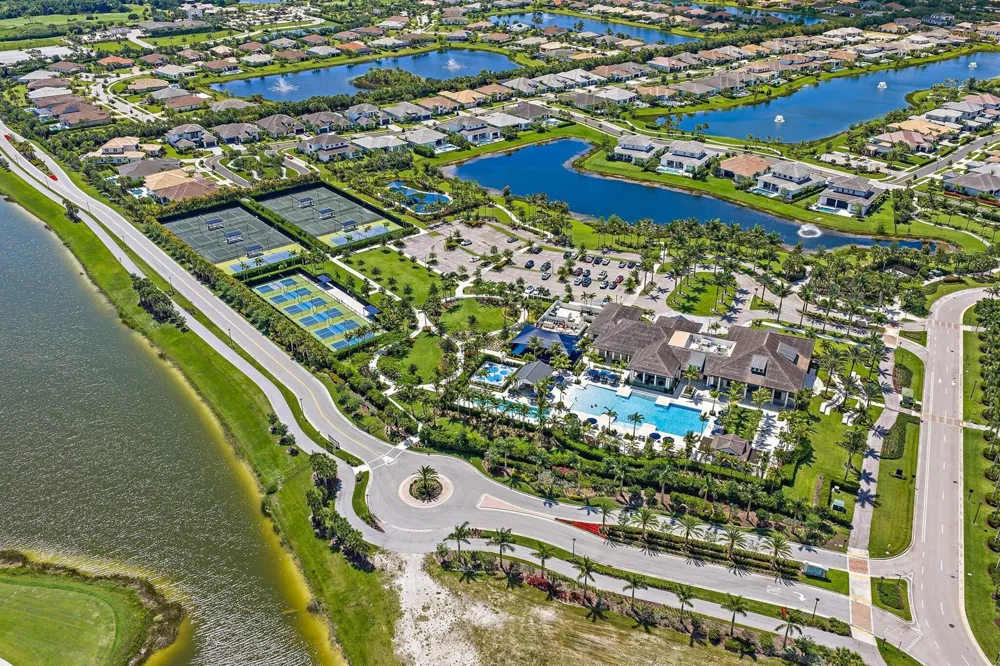 12172 Waterstone Circle Palm Beach Gardens, FL 33412
