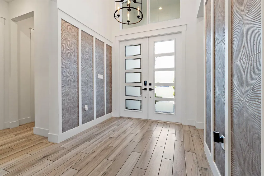 12172 Waterstone Circle Palm Beach Gardens, FL 33412