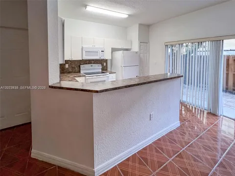 8245 NW 108th Ave #8-15