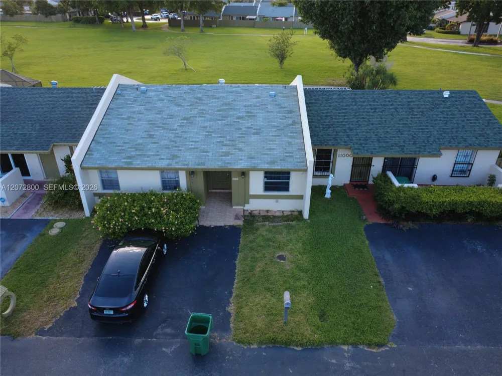11002 SW 122nd Pl #11002 Miami, FL 33186