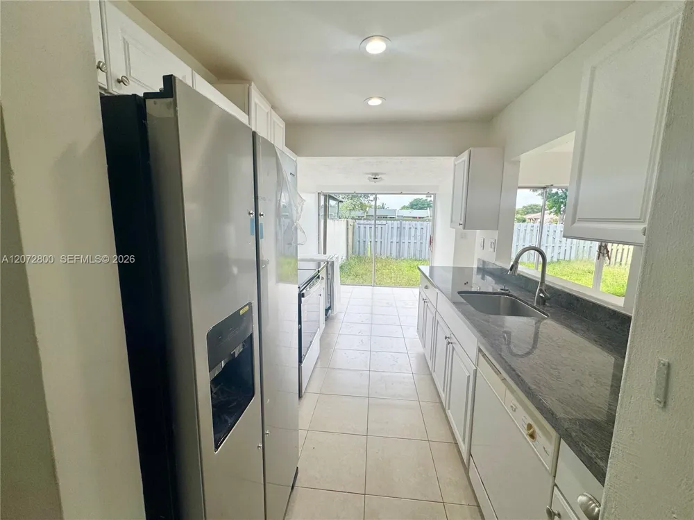 11002 SW 122nd Pl #11002 Miami, FL 33186