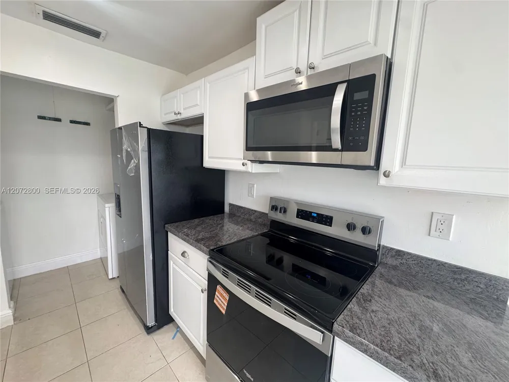11002 SW 122nd Pl #11002 Miami, FL 33186
