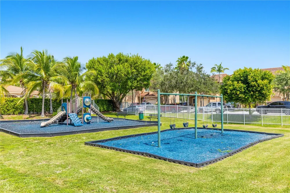 8549 SW 214th Ln Cutler Bay, FL 33189