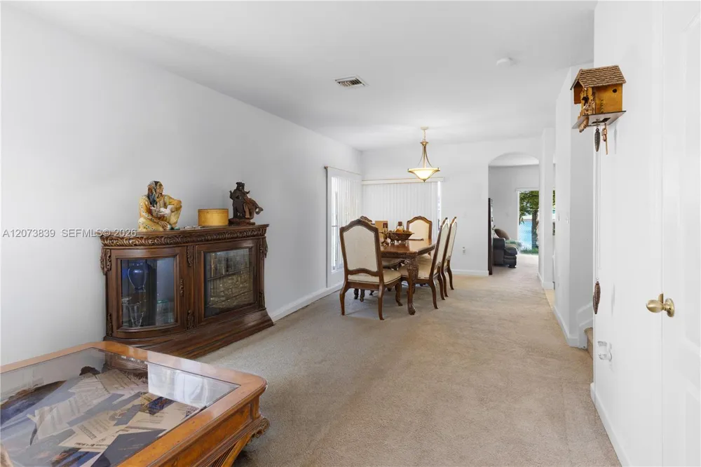 8549 SW 214th Ln Cutler Bay, FL 33189