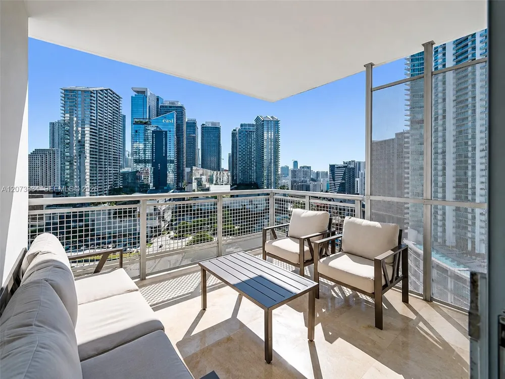 350 S Miami Ave #2304 Miami, FL 33130
