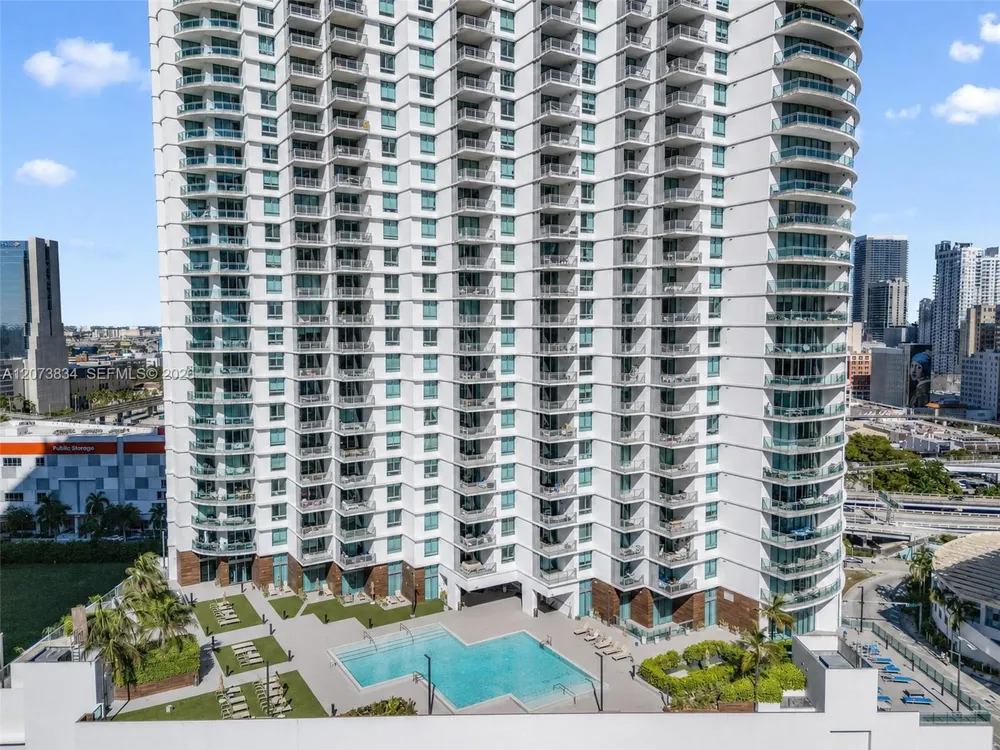350 S Miami Ave #2304 Miami, FL 33130