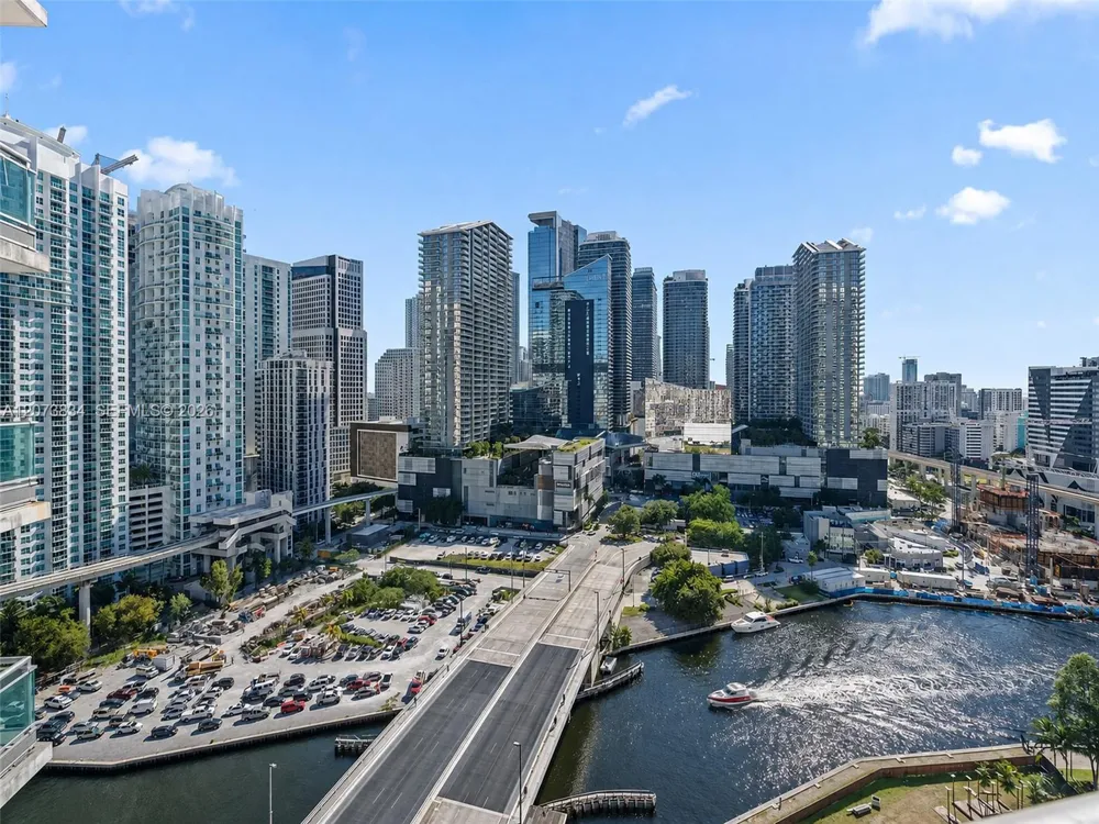 350 S Miami Ave #2304 Miami, FL 33130