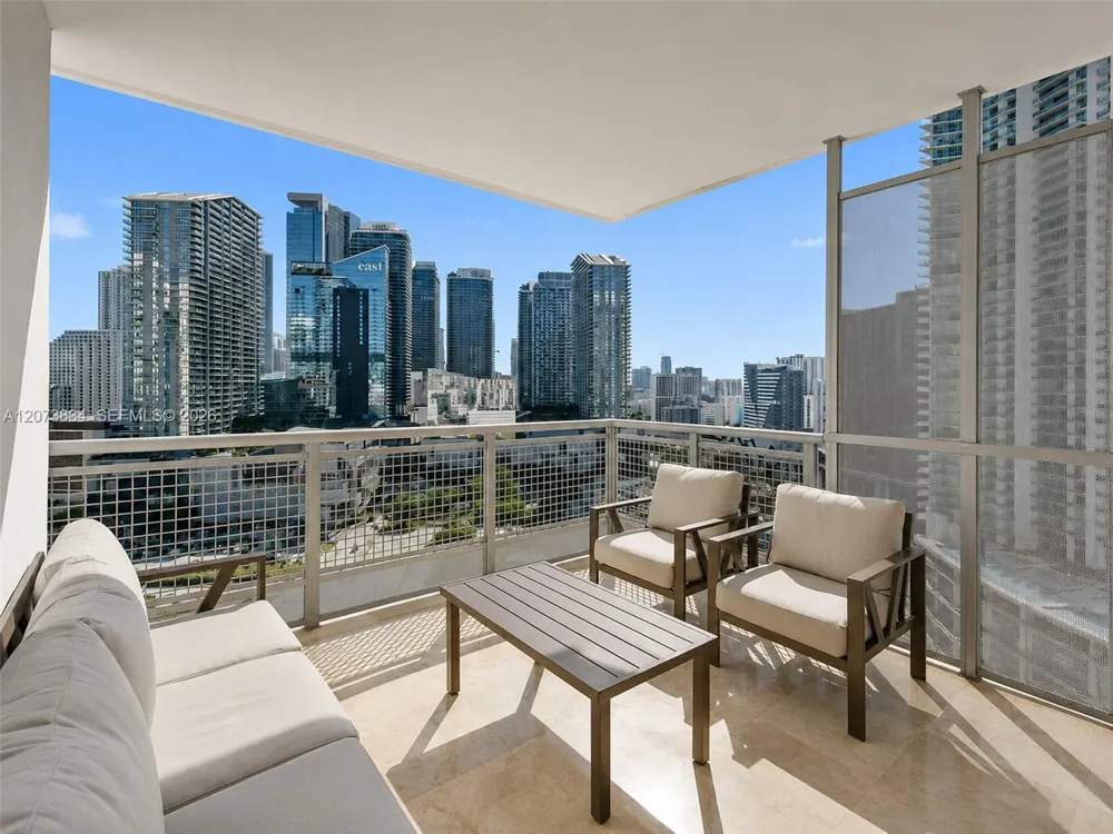 350 S Miami Ave #2304 Miami, FL 33130