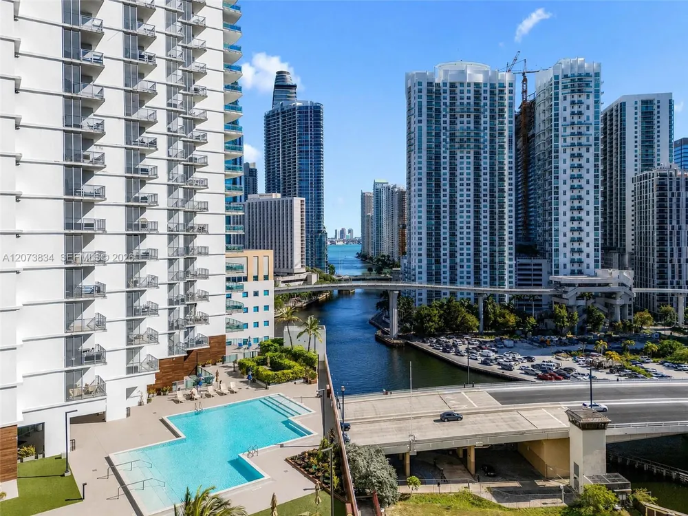 350 S Miami Ave #2304 Miami, FL 33130