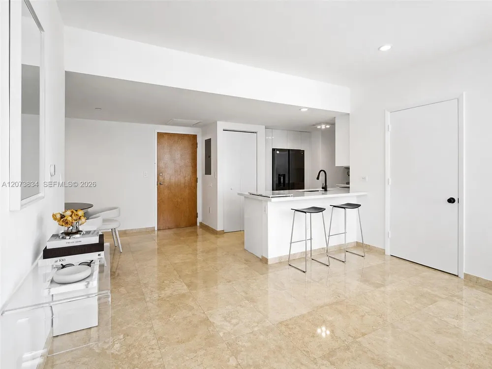 350 S Miami Ave #2304 Miami, FL 33130