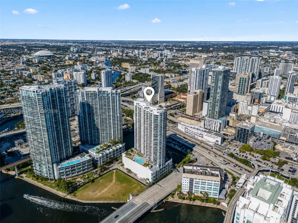 350 S Miami Ave #2304 Miami, FL 33130