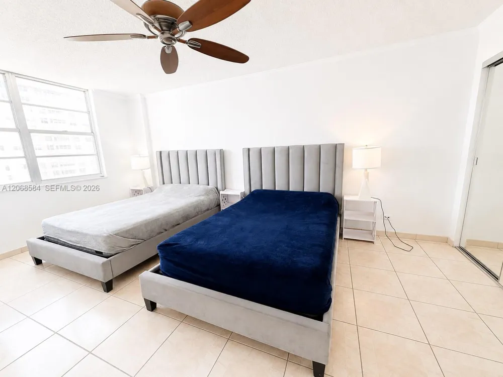 250 174th St #1615 Sunny Isles Beach, FL 33160